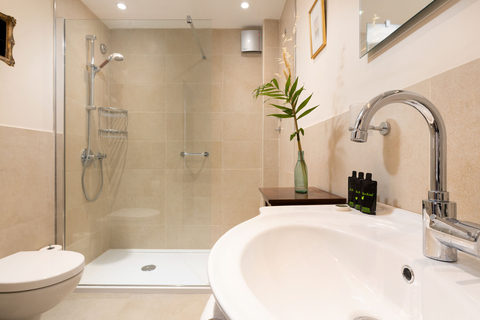 Goussi Suite Old Perithia Hotel in Corfu